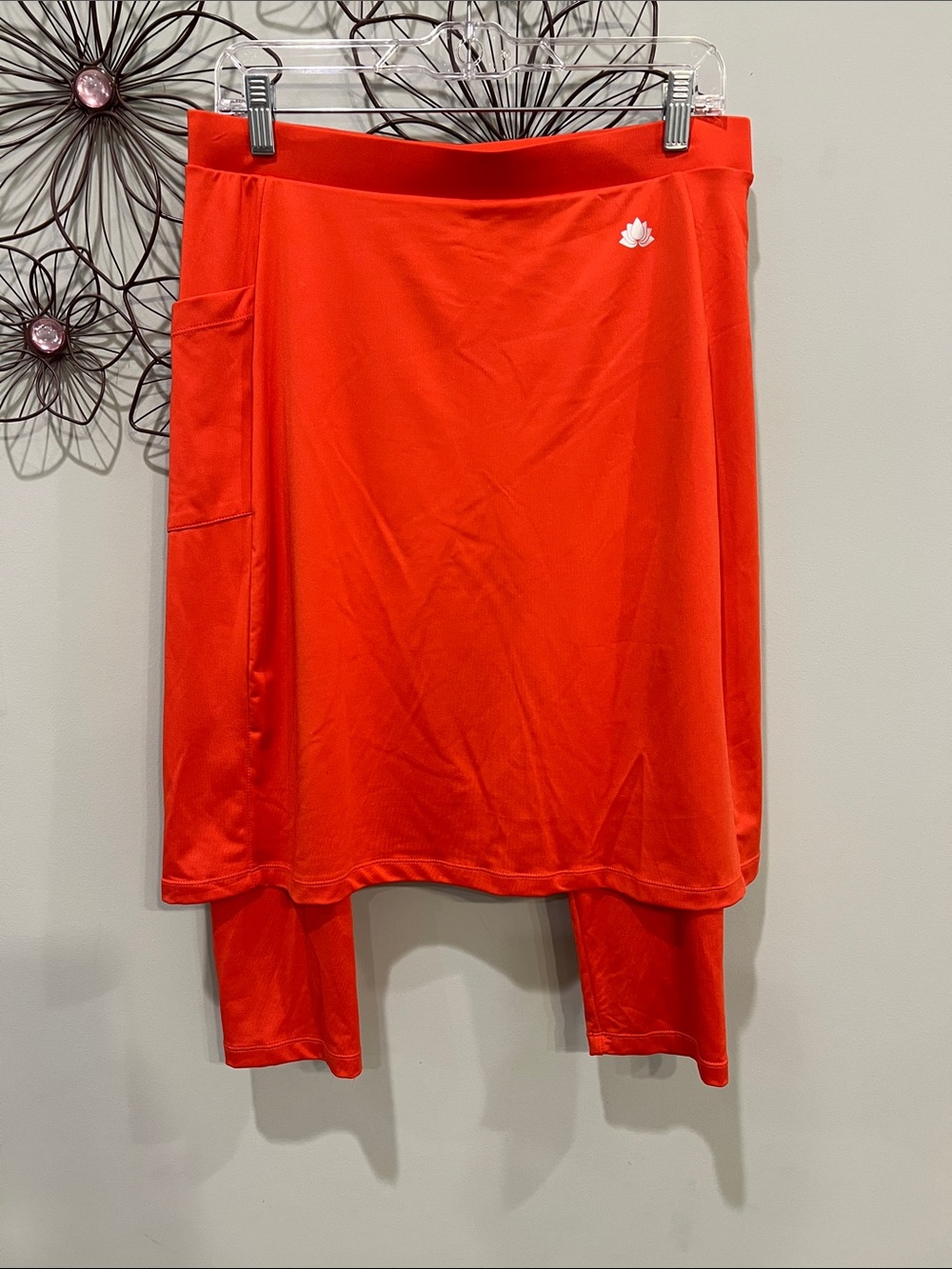 Snoga Bright Orange-Red Active Skirt with Built-In Shorts-NWOT